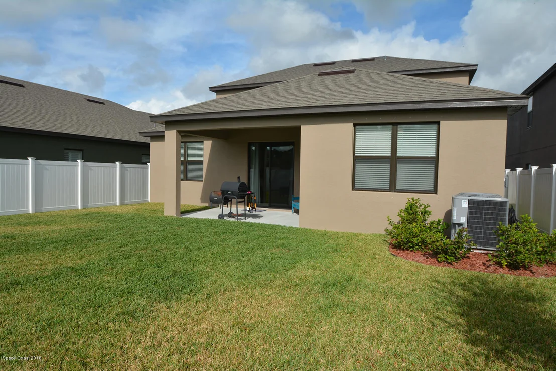 Photo of 1325 Fuji Drive