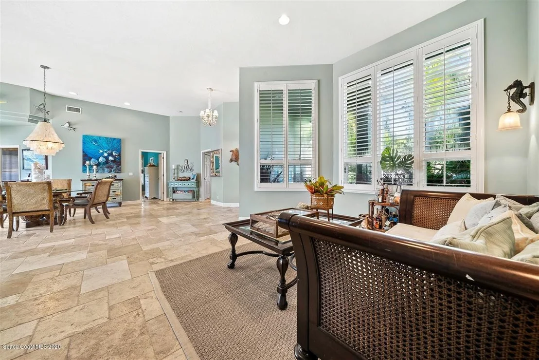 Photo of 840 Peregrine Drive