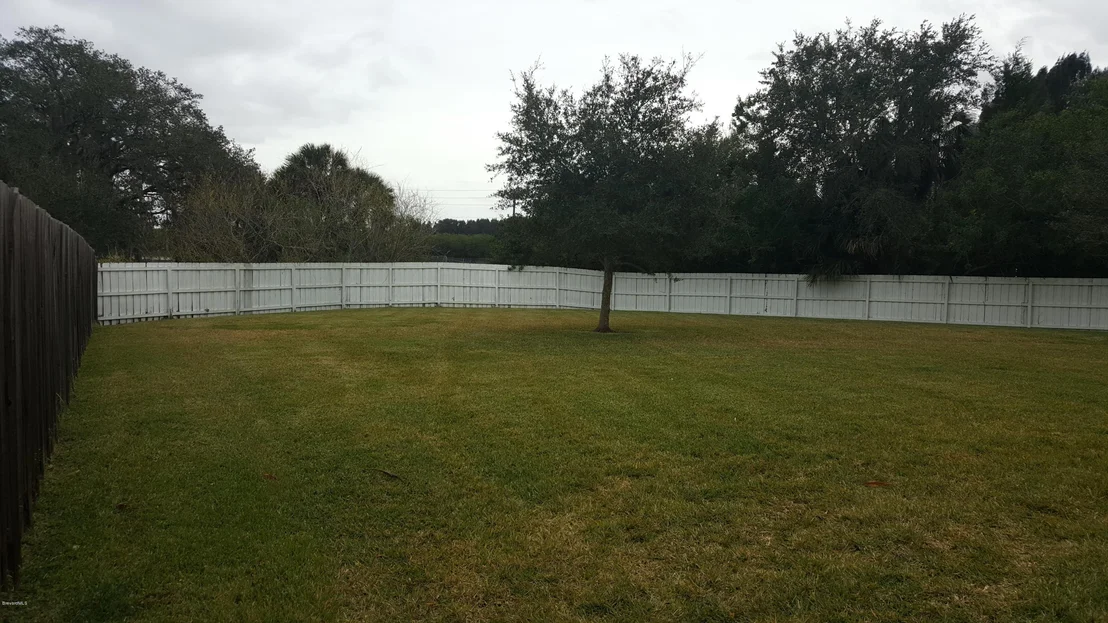 Photo of 384 Dryden Circle