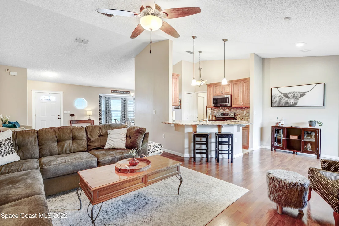 Photo of 1195 Meadow Lake Road