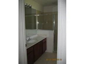 Photo of 912 NE Tavernier