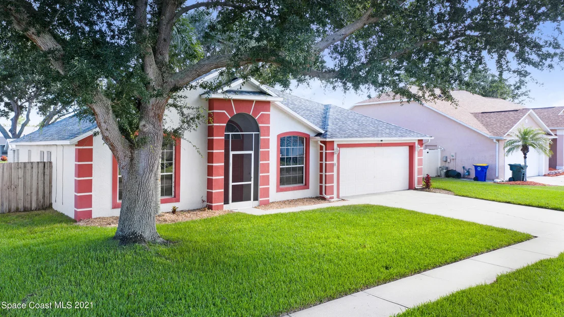 Photo of 1017 Pelican Lane