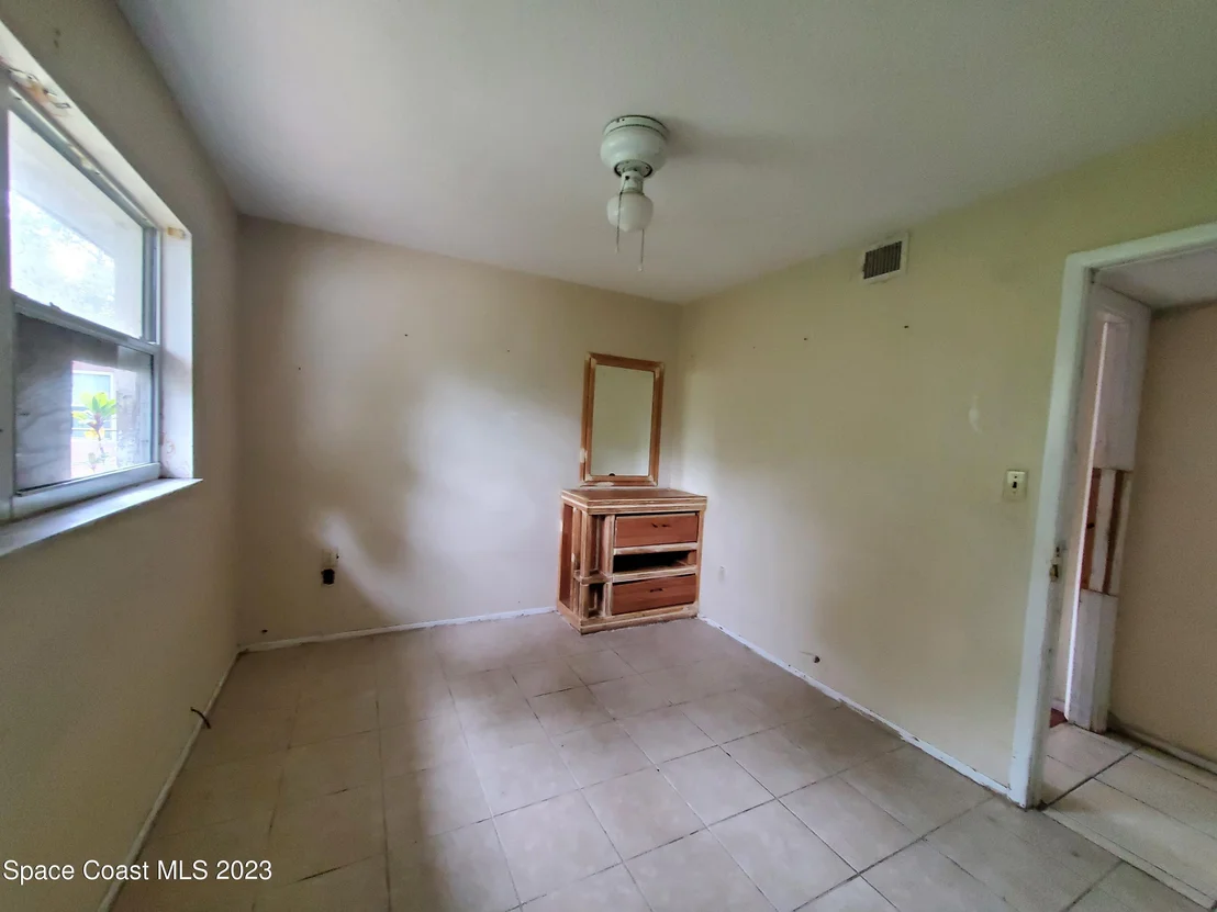 Photo of 708 Ixora Avenue