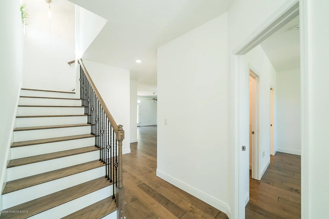 Photo of 103 Lagoon Avenue