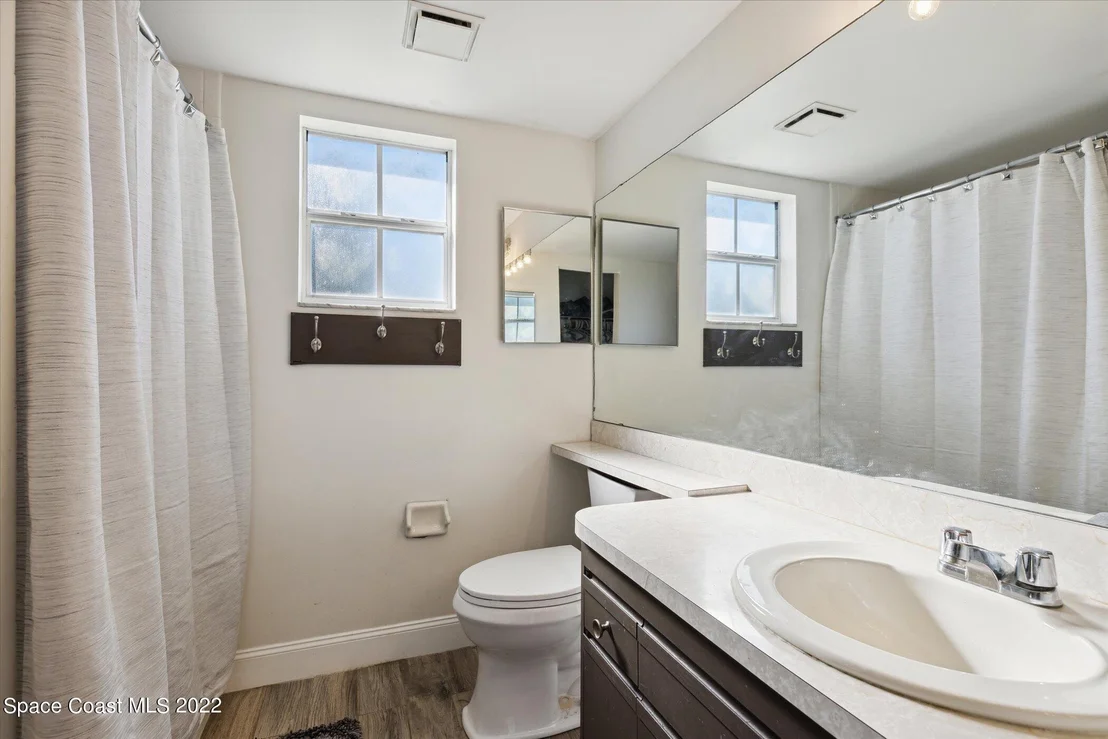 Photo of 6175 Wilderness Avenue