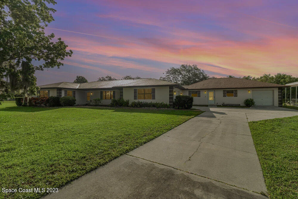 Photo of 3685 Deerwood Trail