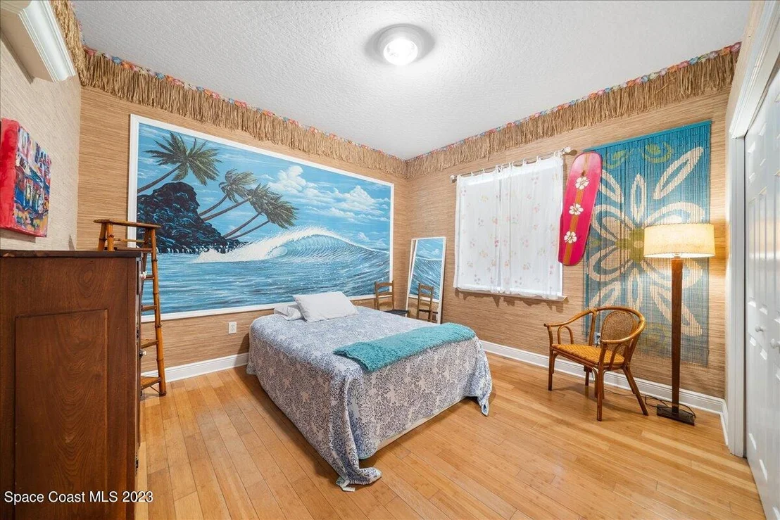 Photo of 373 Flanders Drive
