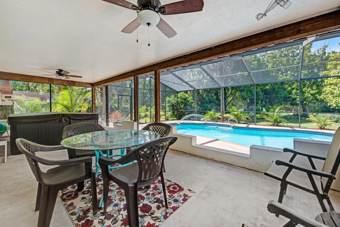 Photo of 1720 Hidden Lake Drive