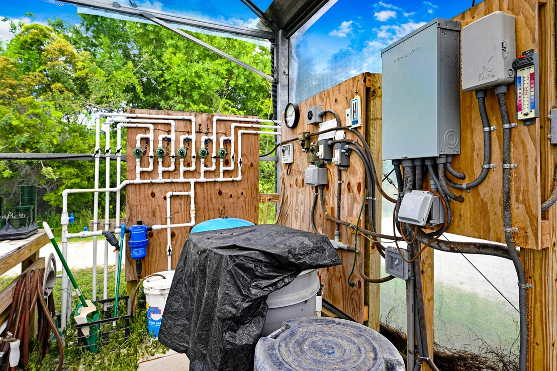Photo of 2690 Weber Road