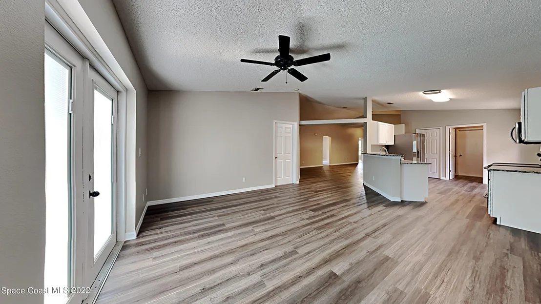 Photo of 4037 Mount Carmel Lane