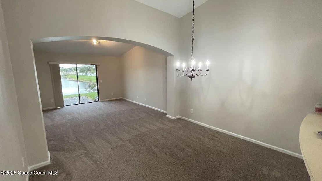 Photo of Unit 103 at 975 Luminary Circle