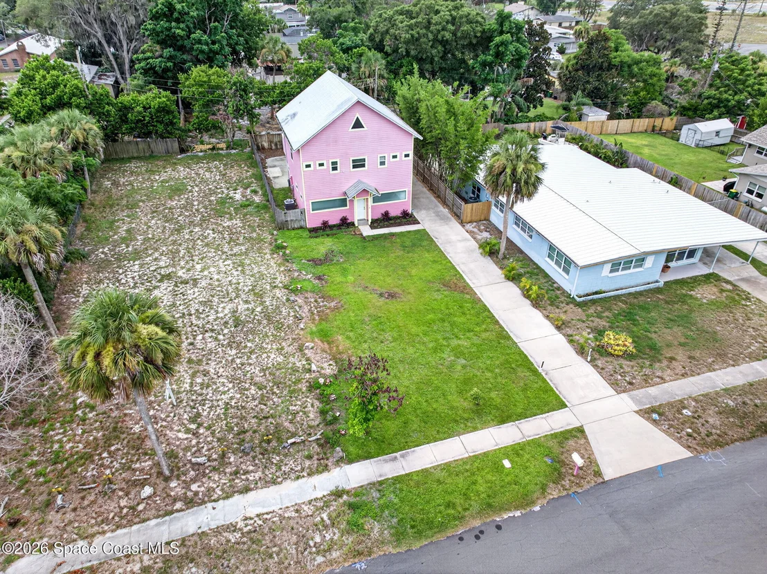 Photo of 323 Mc Leod Drive
