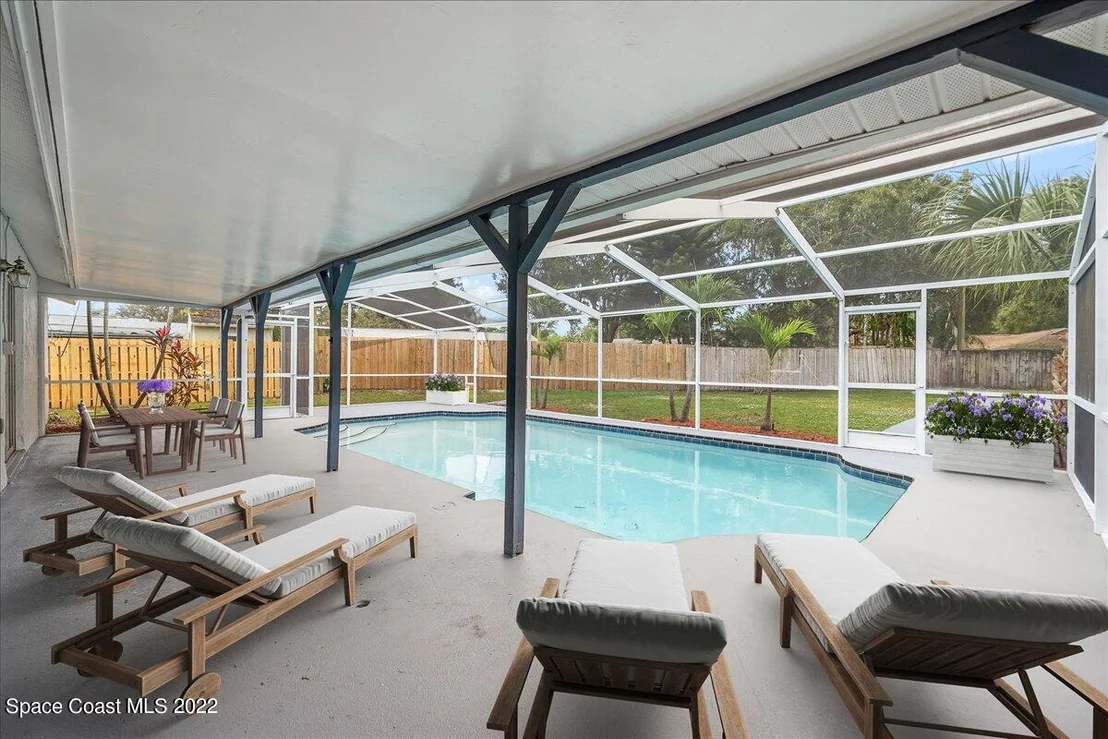 Photo of 181 E Haven Drive