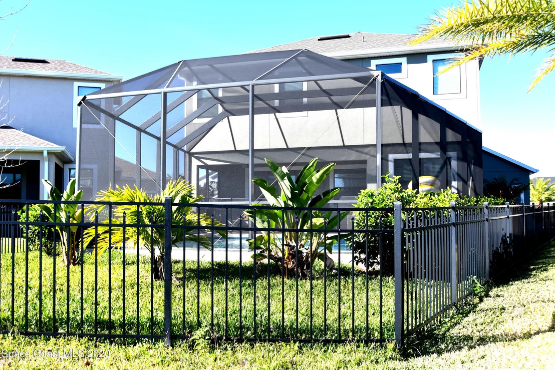 Photo of 2872 Casterton Drive