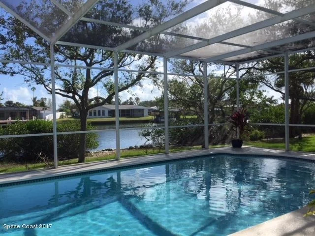 Photo of 166 Lanternback Island Drive