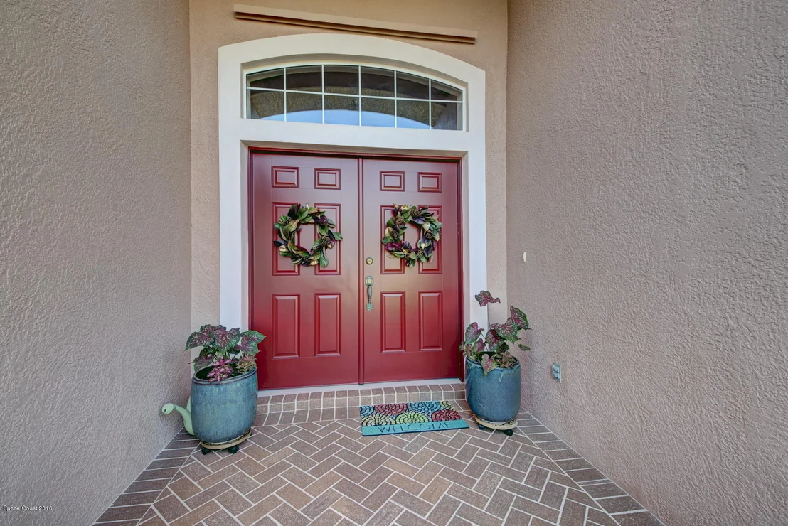 Photo of 4668 Alamanda Drive