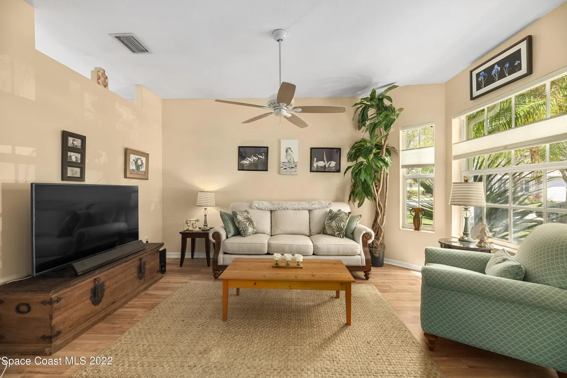 Photo of 1435 Tradewinds Way