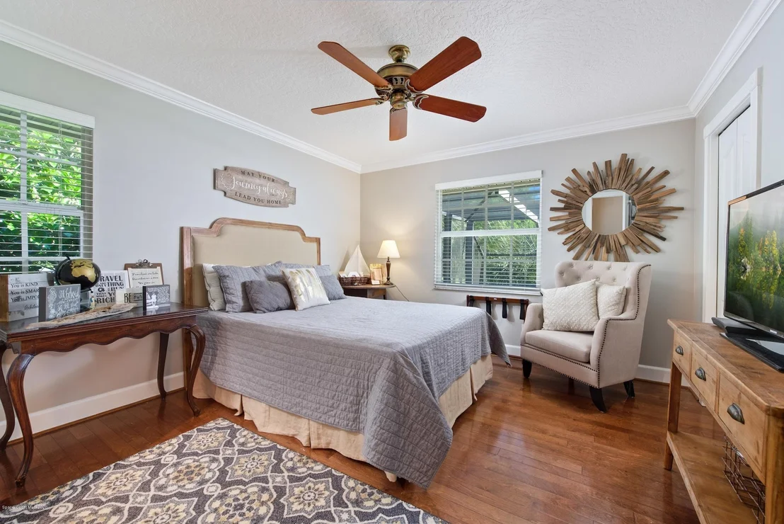 Photo of 637 Woodbridge Drive