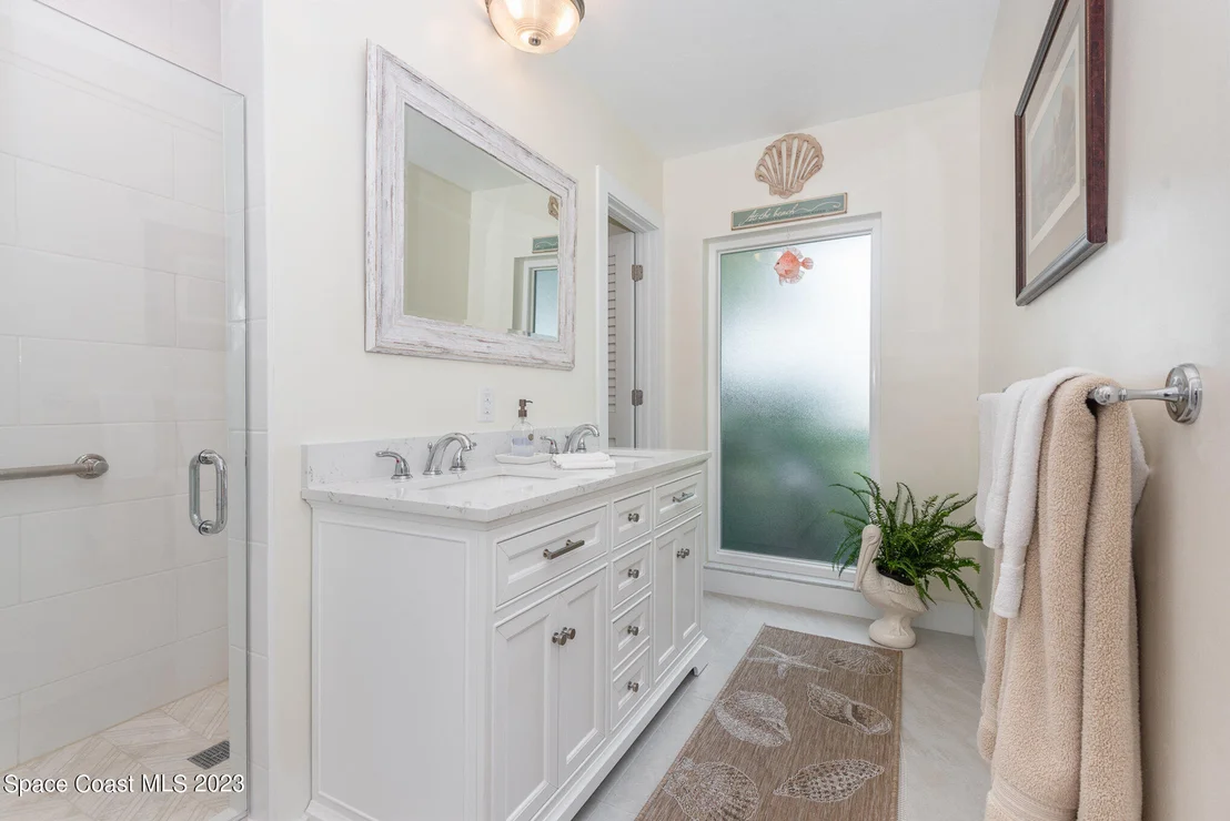 Photo of 707 Hibiscus Trail