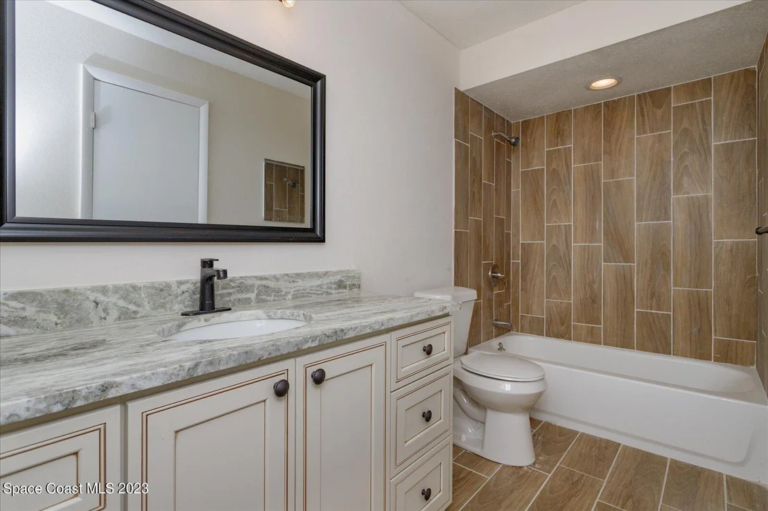 Photo of 2075 Cathy Circle