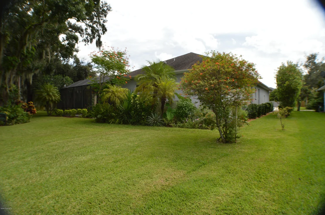 Photo of 2472 Woodfield Circle