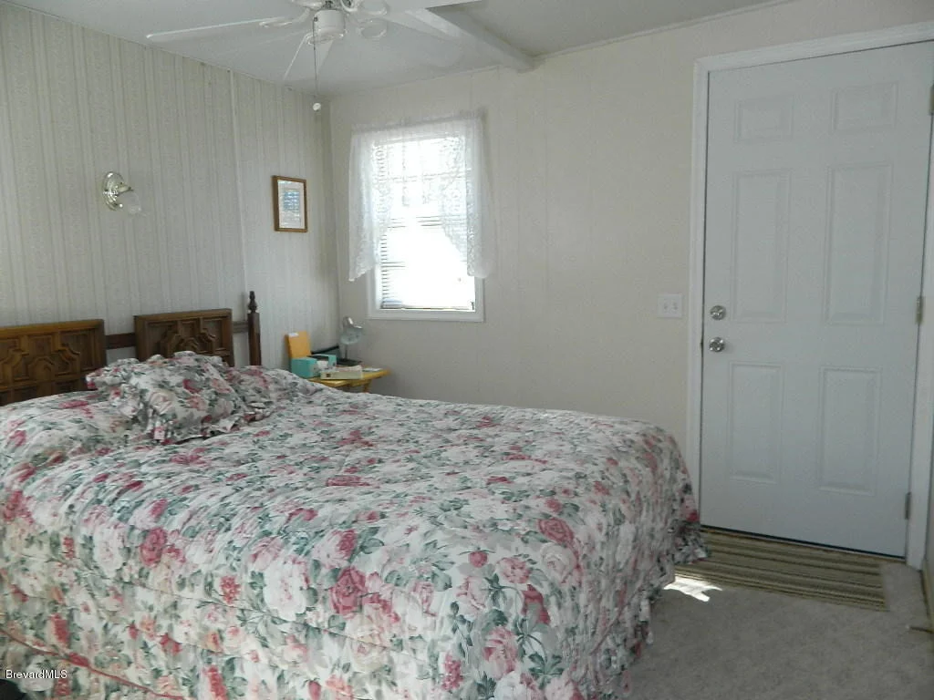 Photo of 138 Blue Lake Place