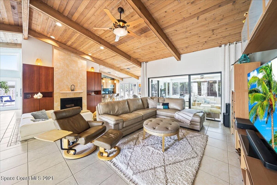 Photo of 545 Solitaire Palm Drive