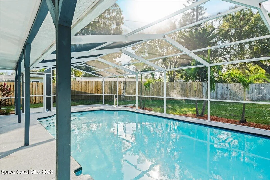 Photo of 181 E Haven Drive