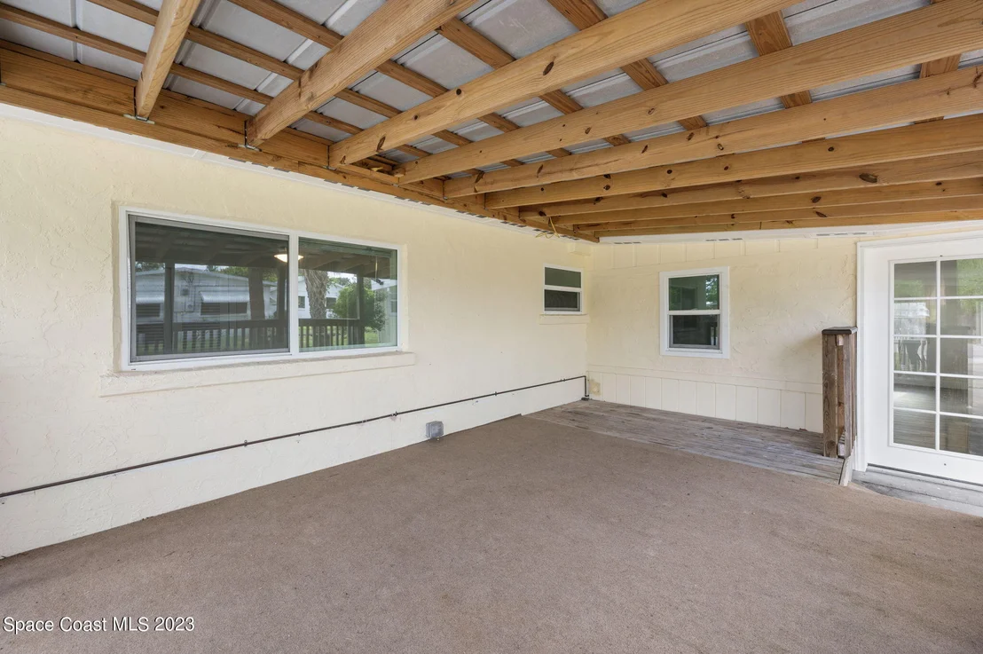 Photo of 2110 Palm Avenue