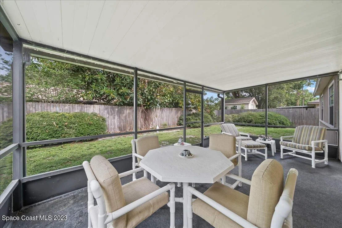 Photo of 809 Pine Valley Court