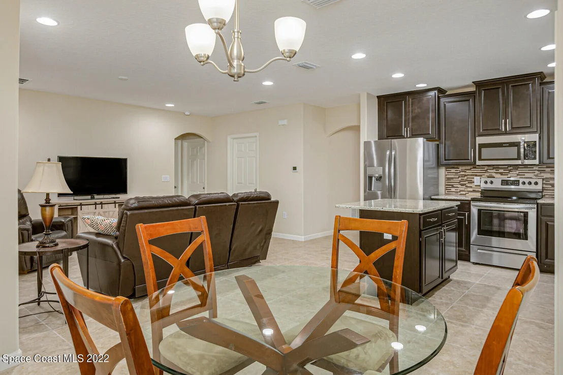 Photo of 1275 Fuji Drive