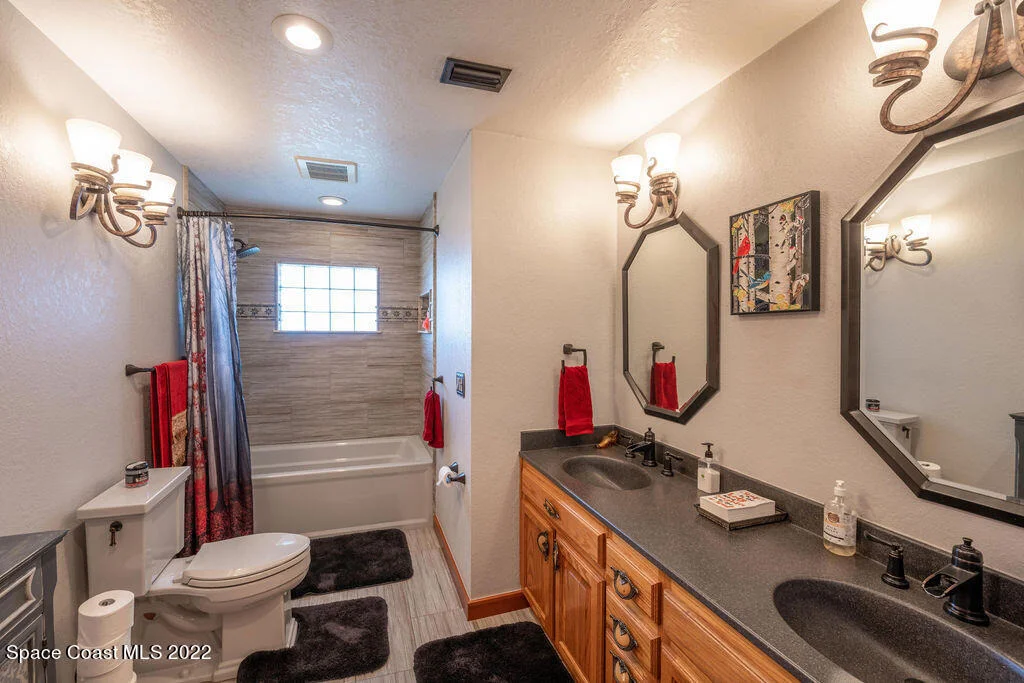 Photo of 3206 Buckingham Lane