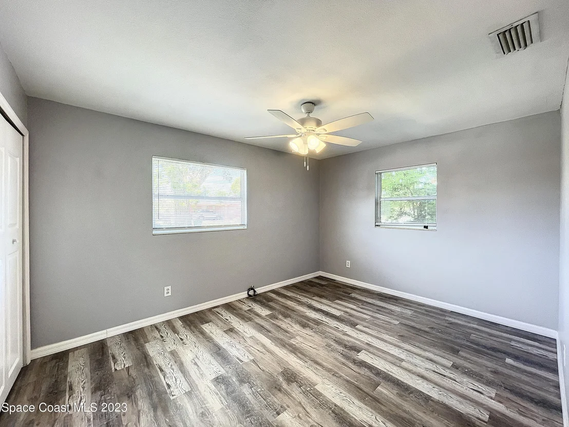 Photo of 993 Alsup Drive