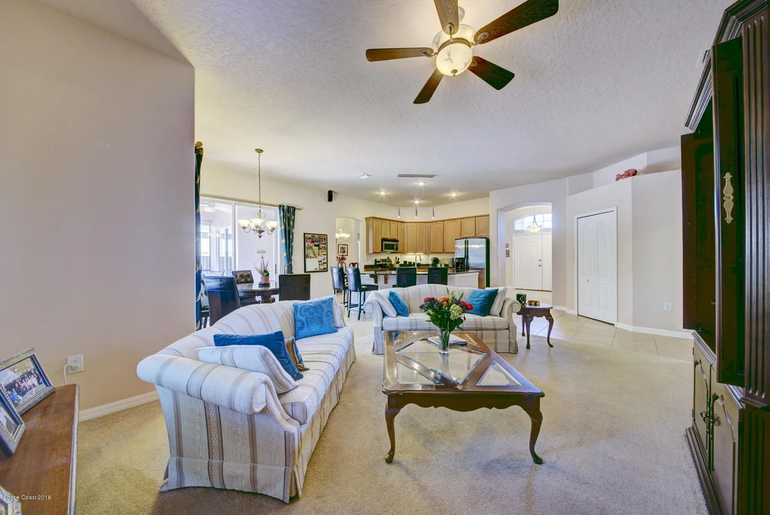 Photo of 4668 Alamanda Drive