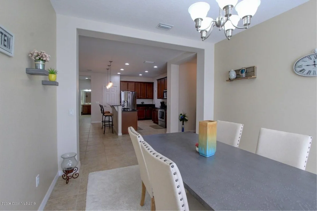 Photo of 1781 Bridgeport Circle
