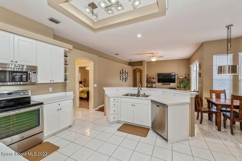 Photo of 775 Carriage Hill Road