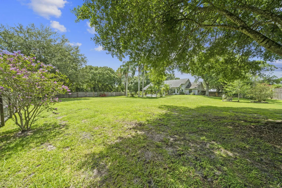 Photo of 5000 Timber Lane Drive