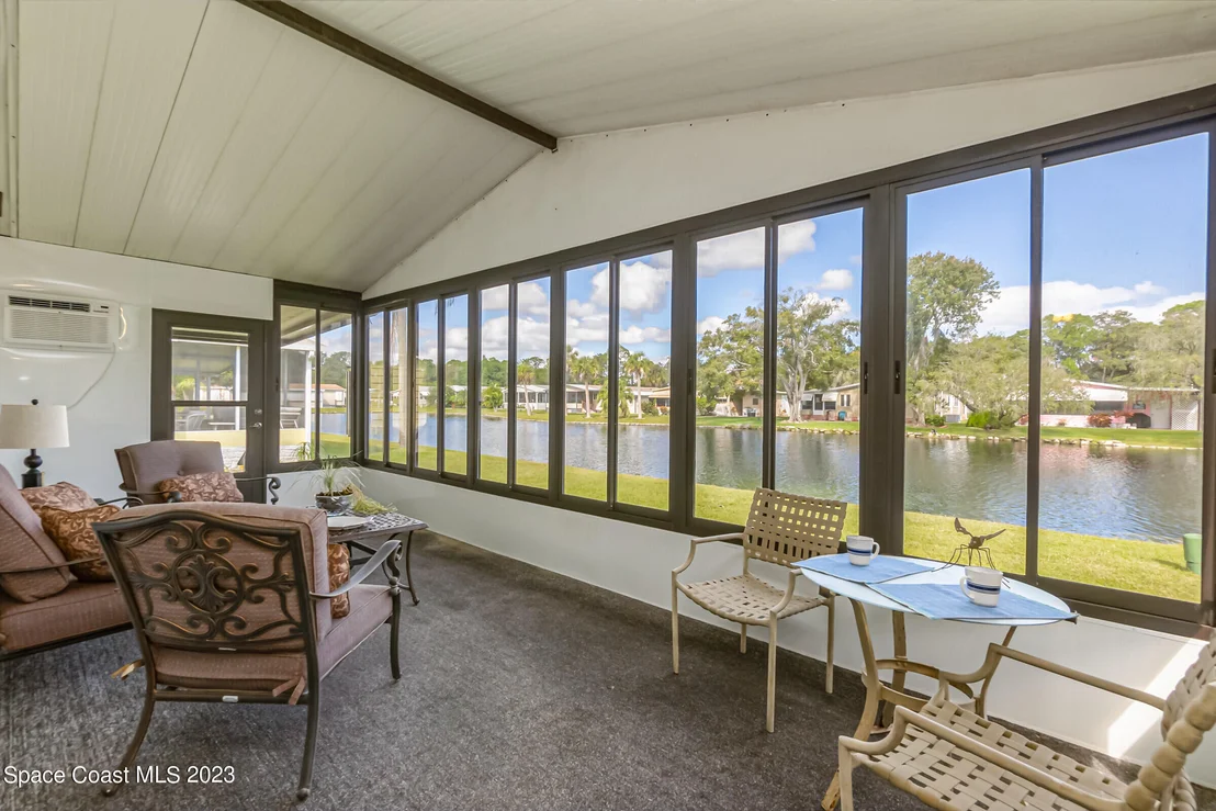 Photo of 4423 Twin Lakes Drive