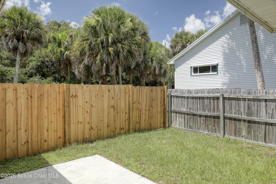Photo of 215 Pelican Drive