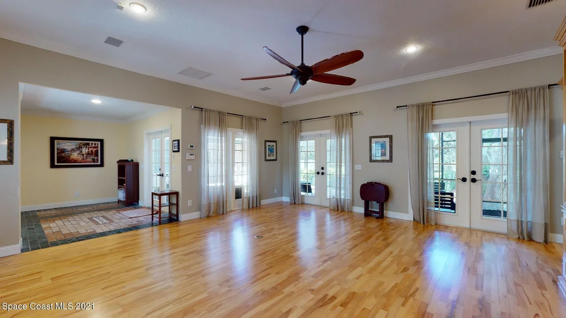 Photo of 4283 Turtle Mound Road