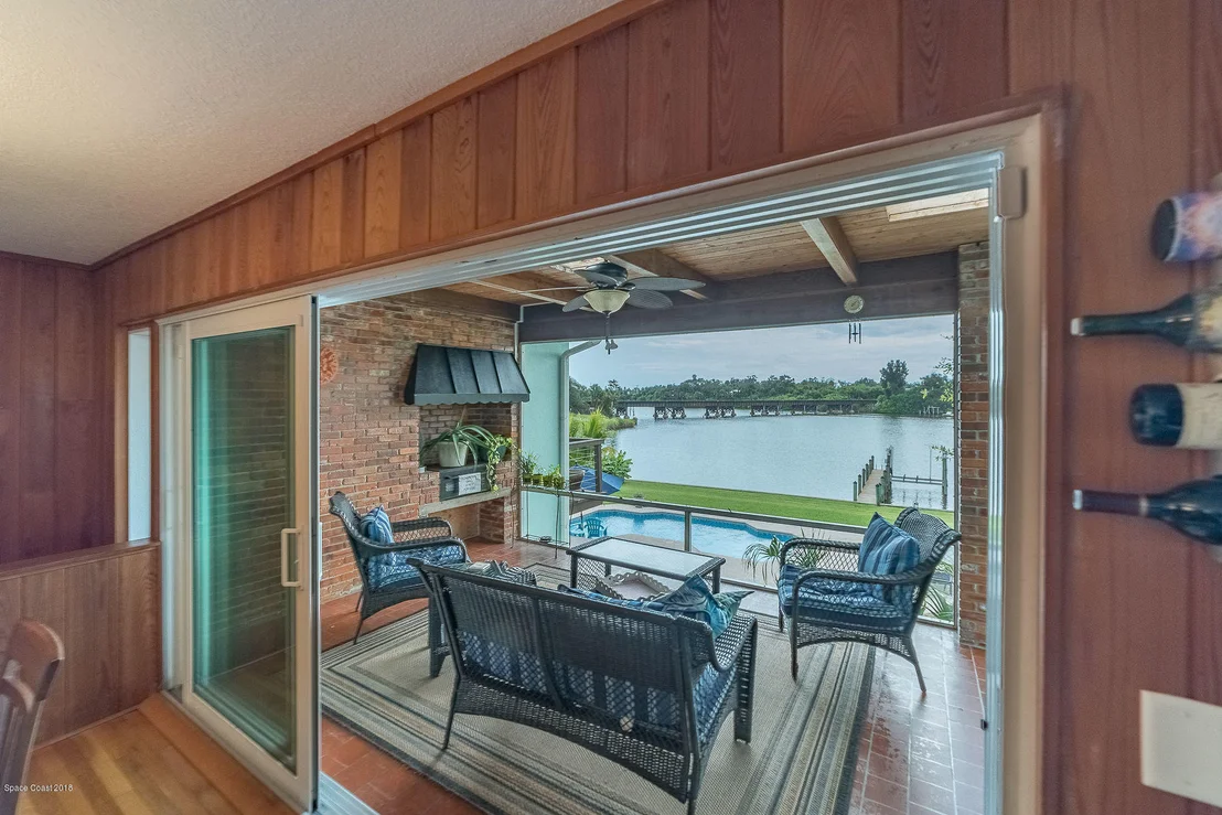 Photo of 1131 Rivermont Drive