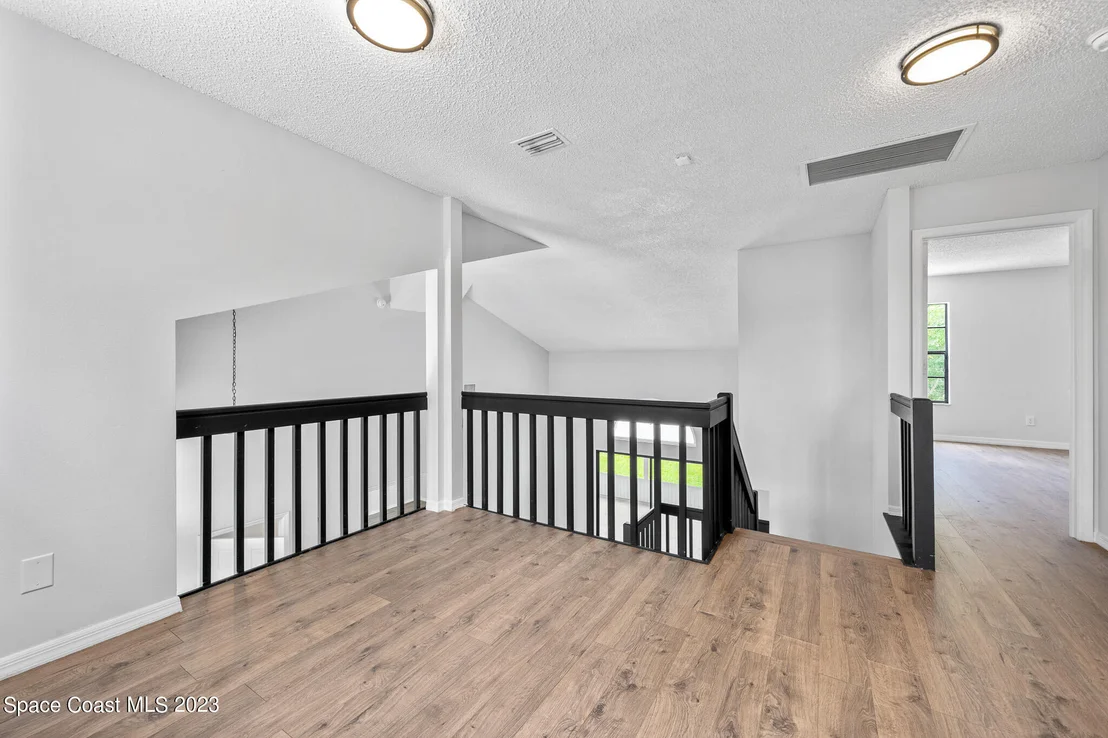 Photo of 817 Seven Gables Circle SE