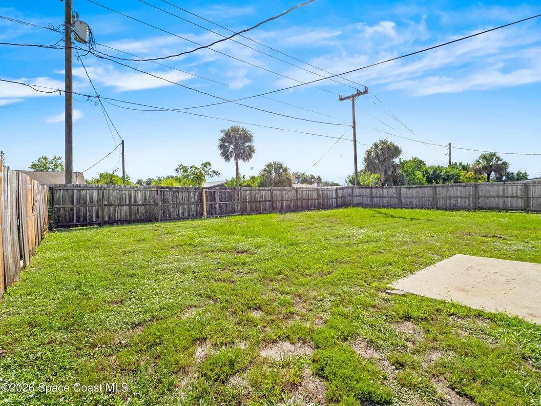 Photo of 956 Beechfern Lane