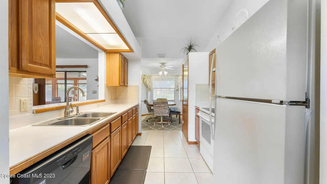 Photo of 1382 Buffing Circle SE