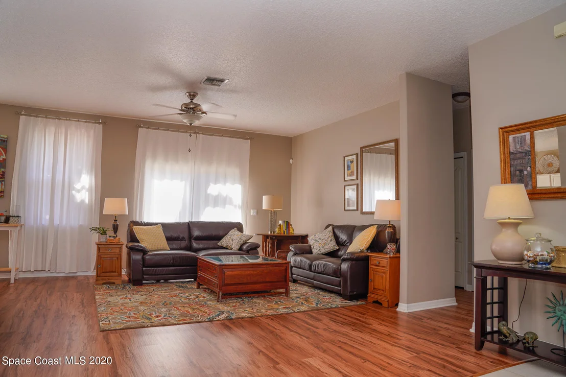Photo of 2134 Pumpkin Place NE