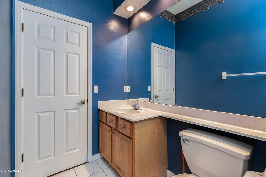 Photo of 5800 Sheffield Place