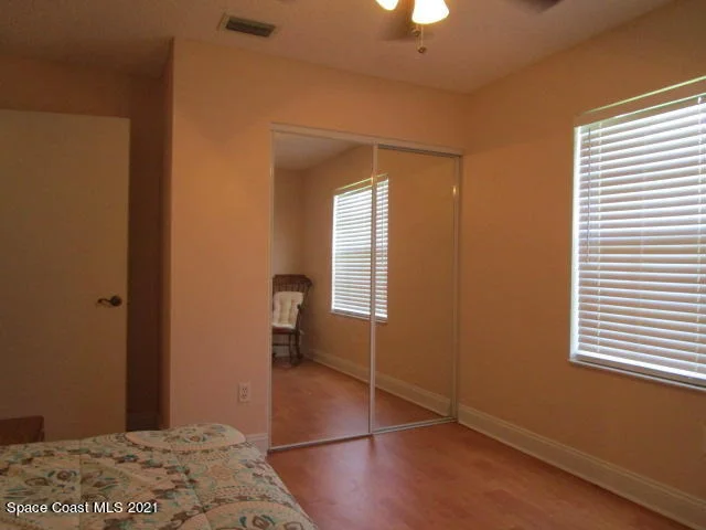 Photo of 1923 Elderberry Court NE