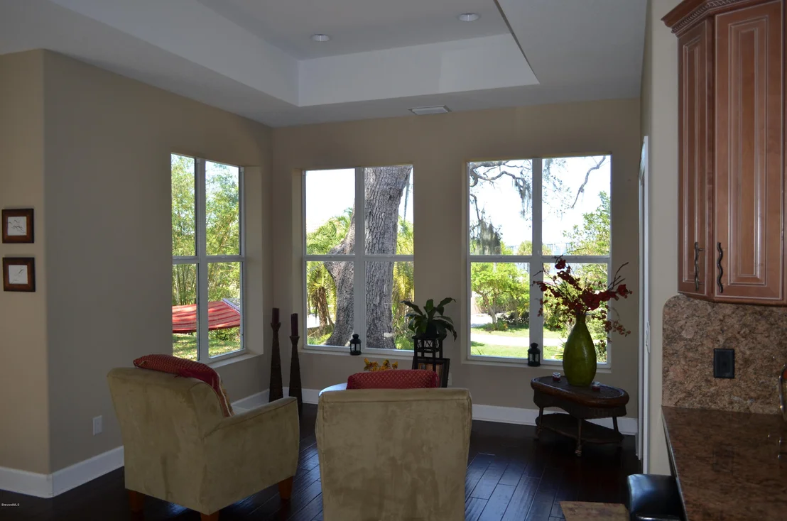 Photo of 951 Thomas Barbour Drive