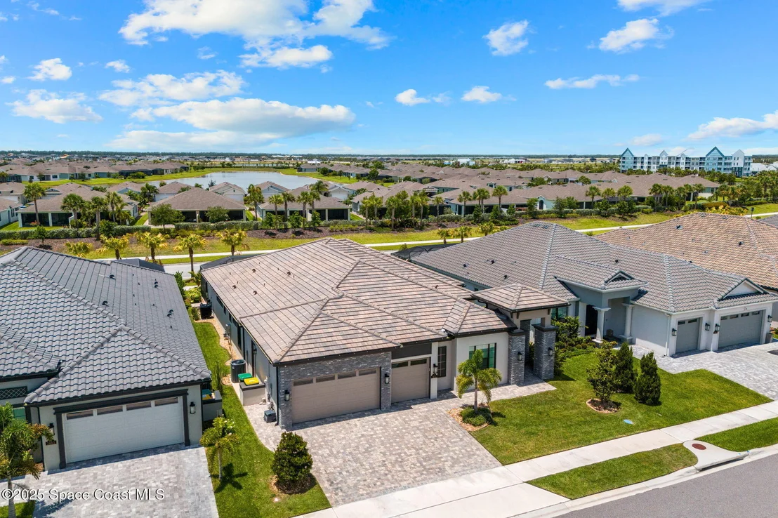 Photo of 2453 Donavan Court