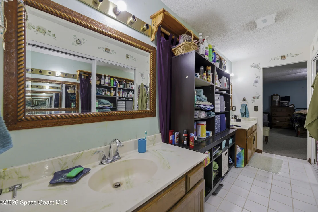 Photo of 4258 Arlington Avenue